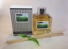 Load image into Gallery viewer, Robertson Rainforest ... Oil Based Room Diffuser
