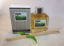 Load image into Gallery viewer, Robertson Rainforest ... Oil Based Room Diffuser