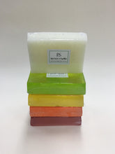 Load image into Gallery viewer, Mandarin small soap