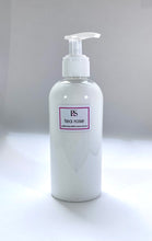 Load image into Gallery viewer, Tea Rose Body Lotion